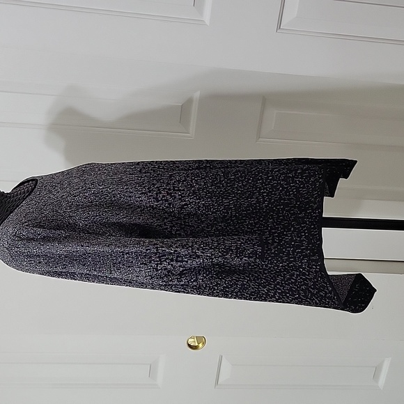 Grace Elements top Black/Silver  Size 3X EUC - Picture 5 of 7